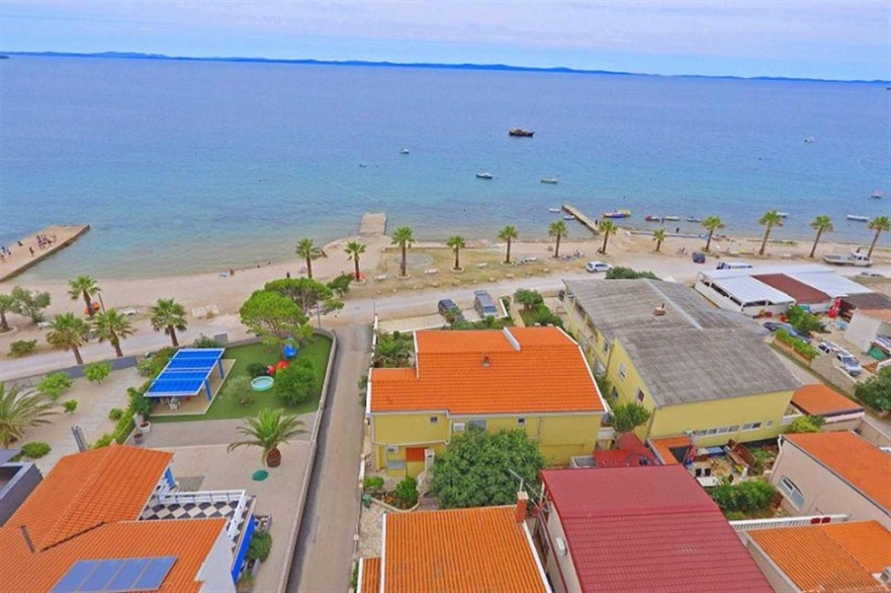 Apartment House Inga Vir Ngoại thất bức ảnh