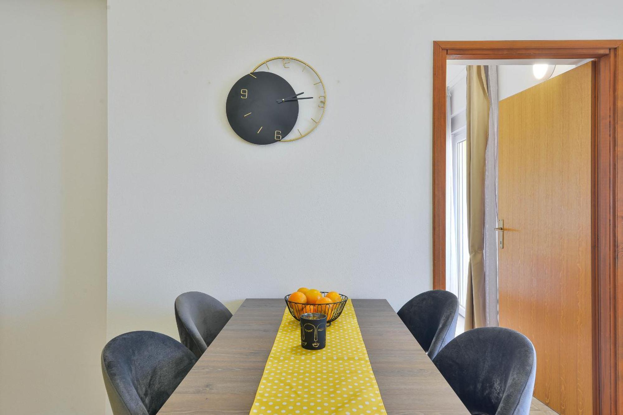 Apartment House Inga Vir Ngoại thất bức ảnh