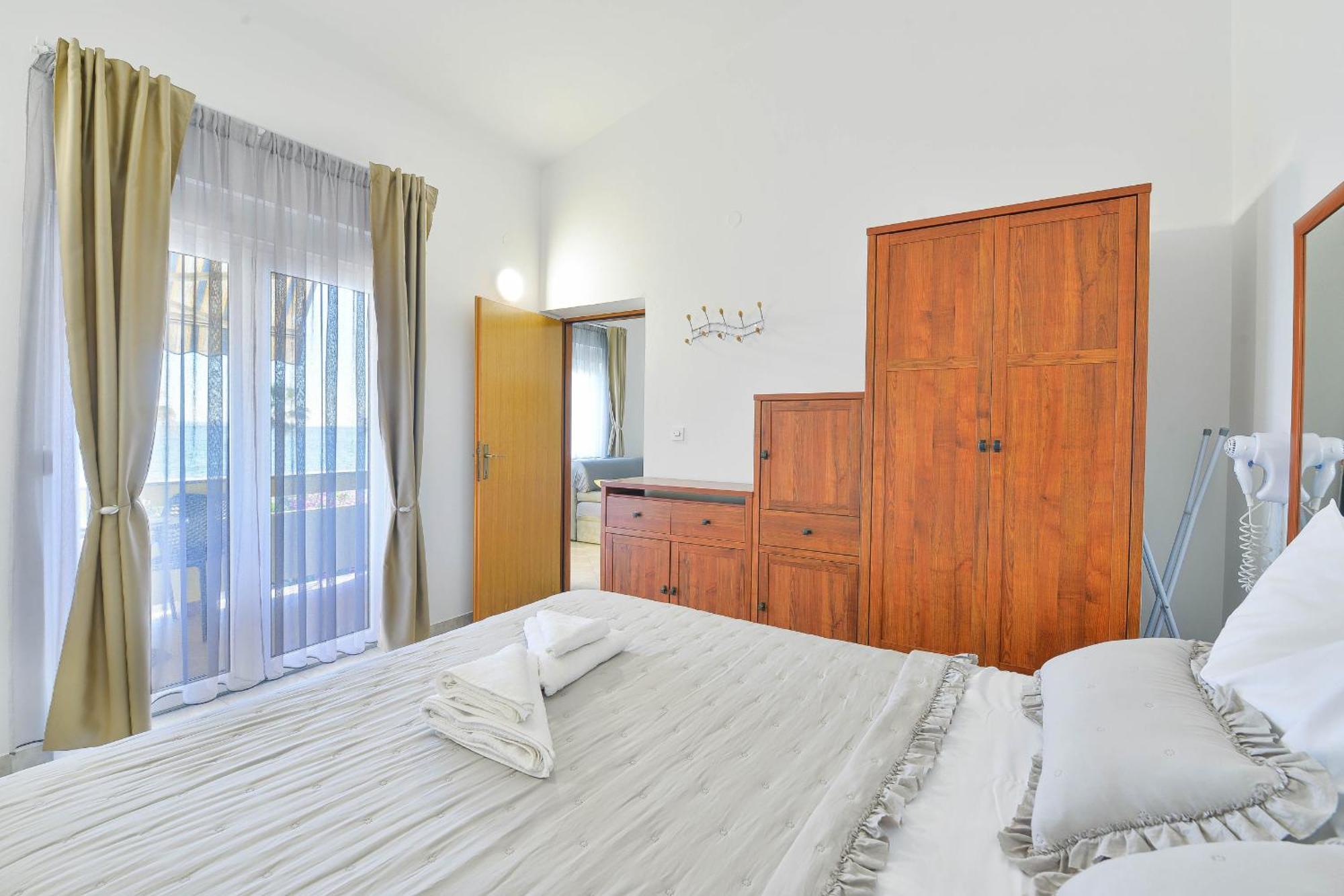 Apartment House Inga Vir Ngoại thất bức ảnh