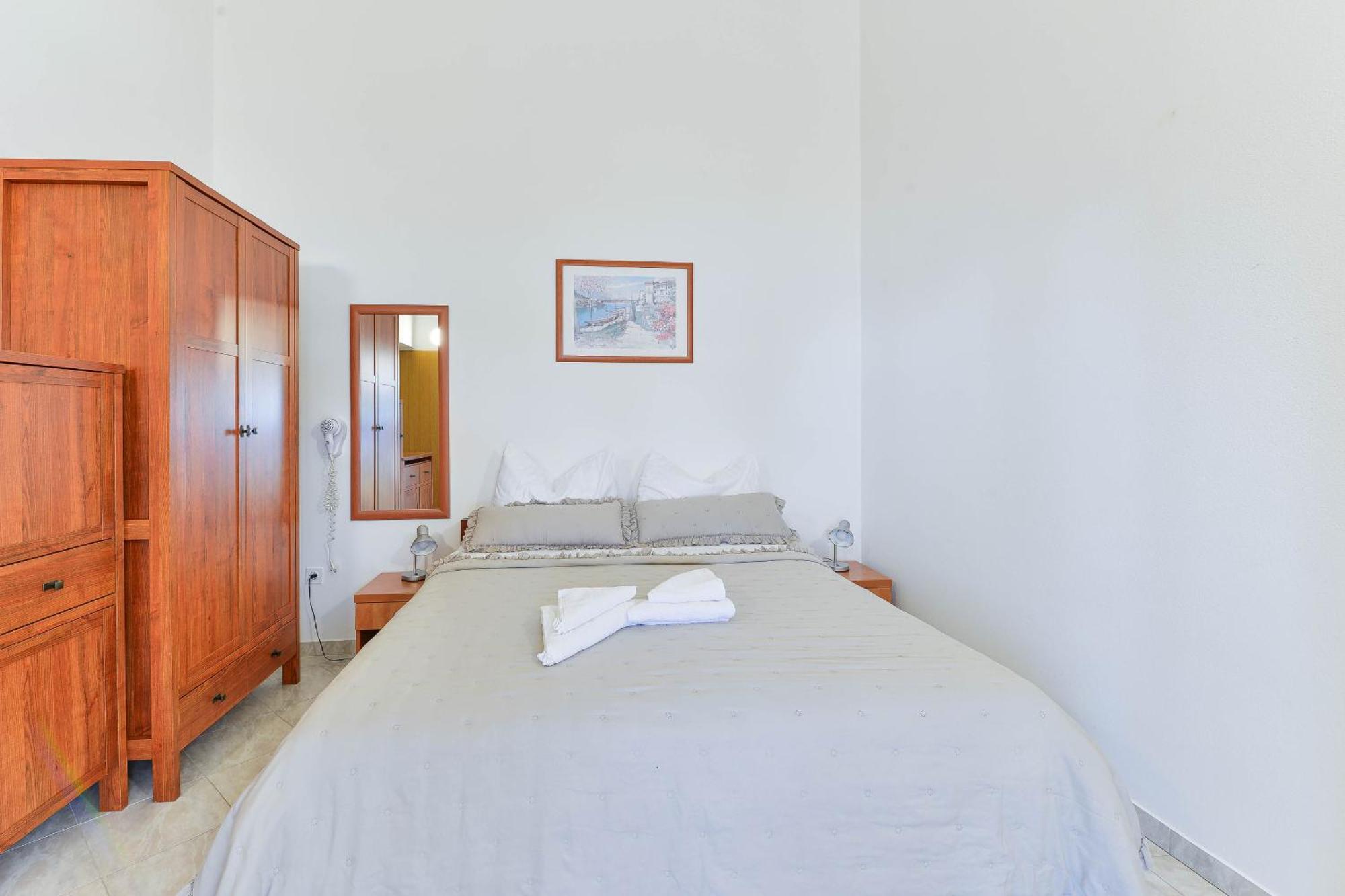 Apartment House Inga Vir Ngoại thất bức ảnh